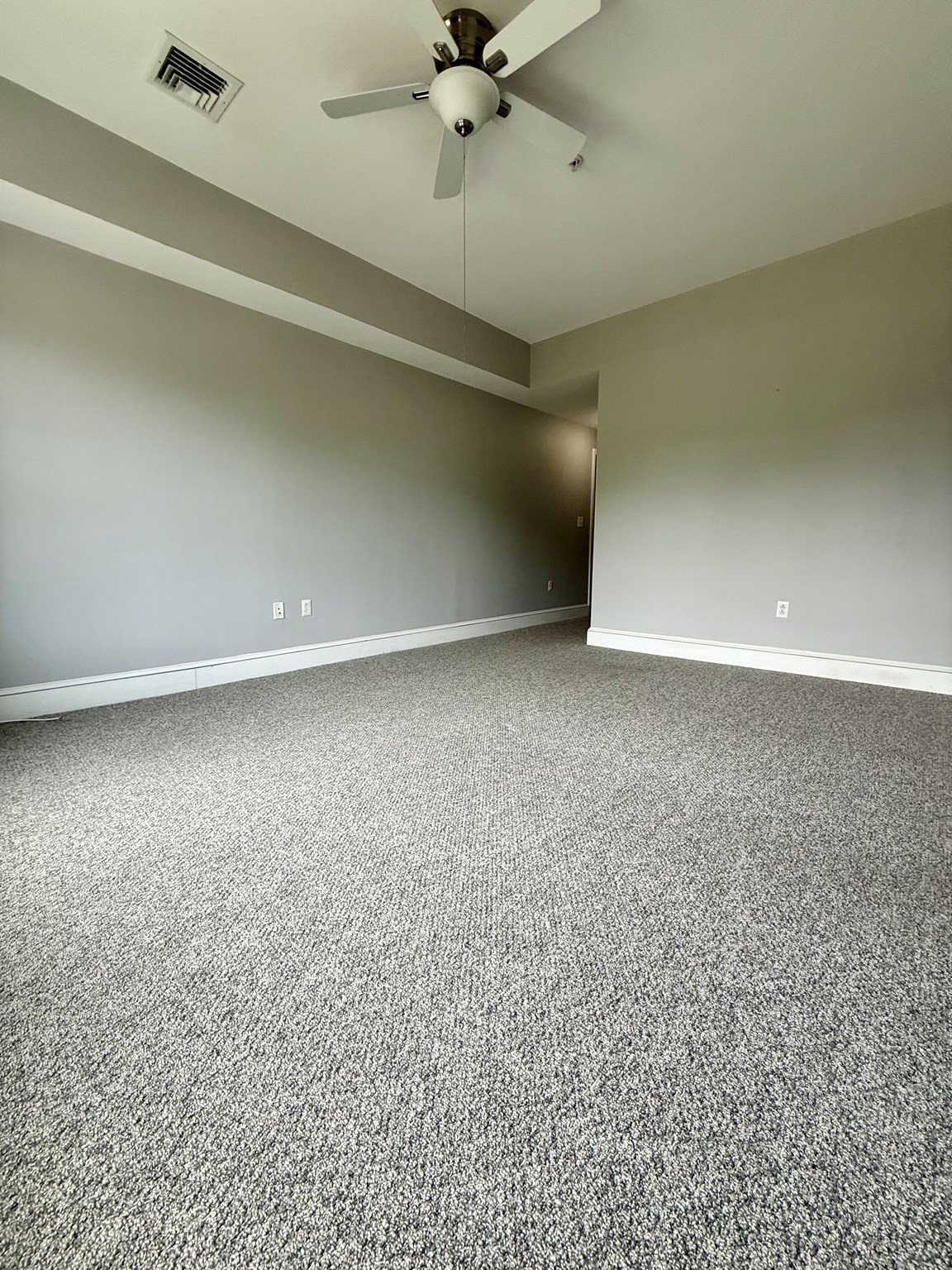 414 Mount Hope St # 104 Property Photo 7