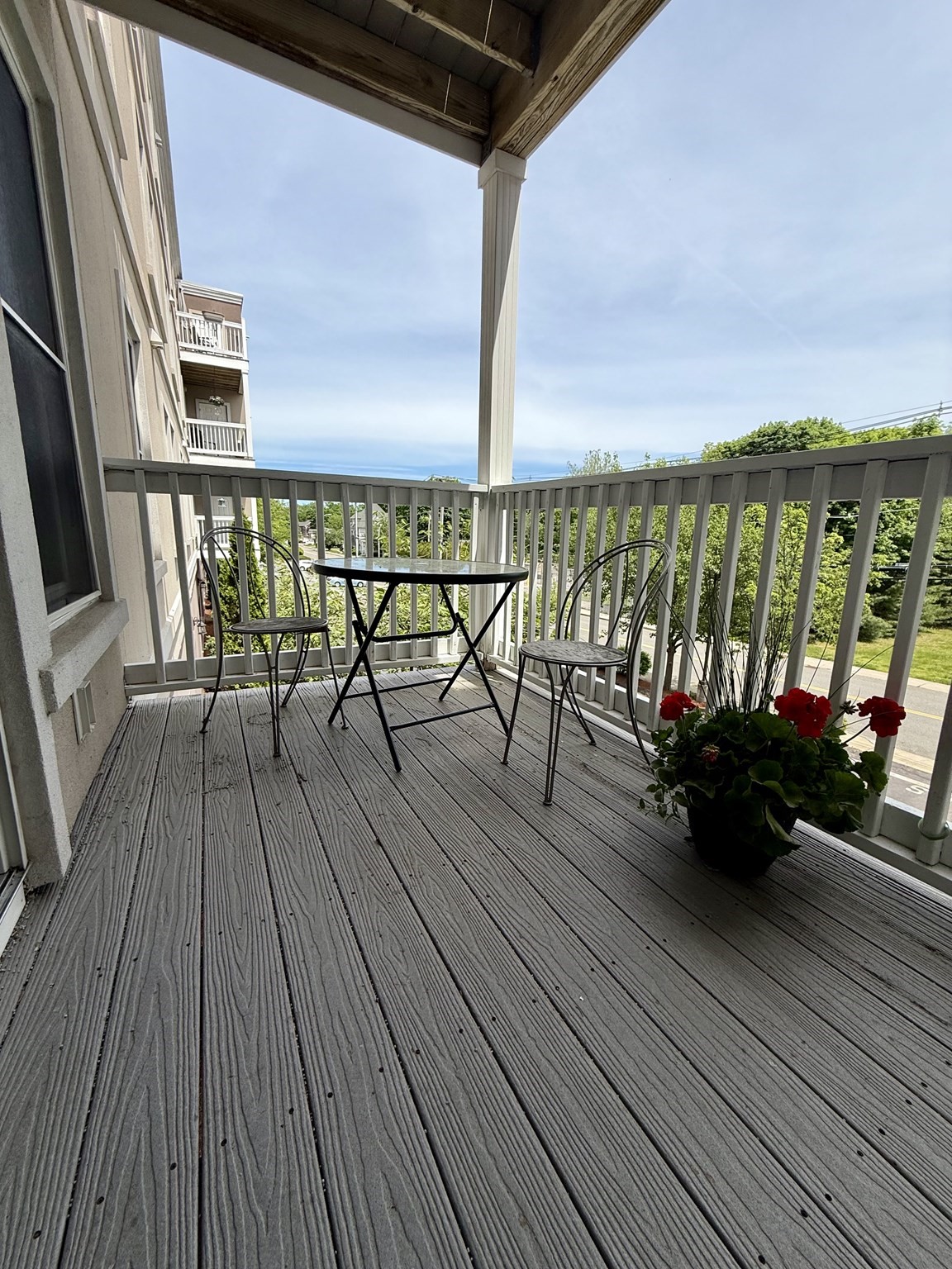 414 Mount Hope St # 104 Property Photo 15