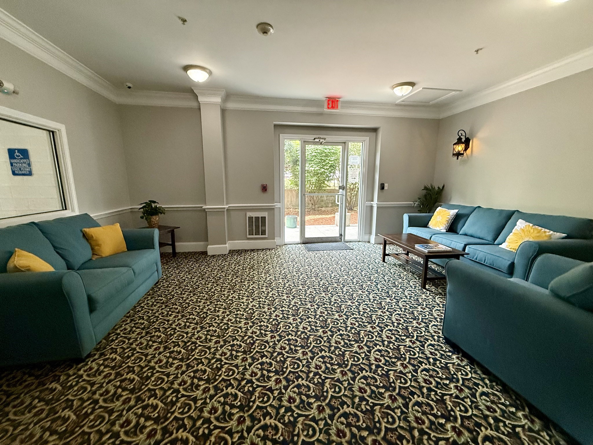 414 Mount Hope St # 104 Property Photo 16