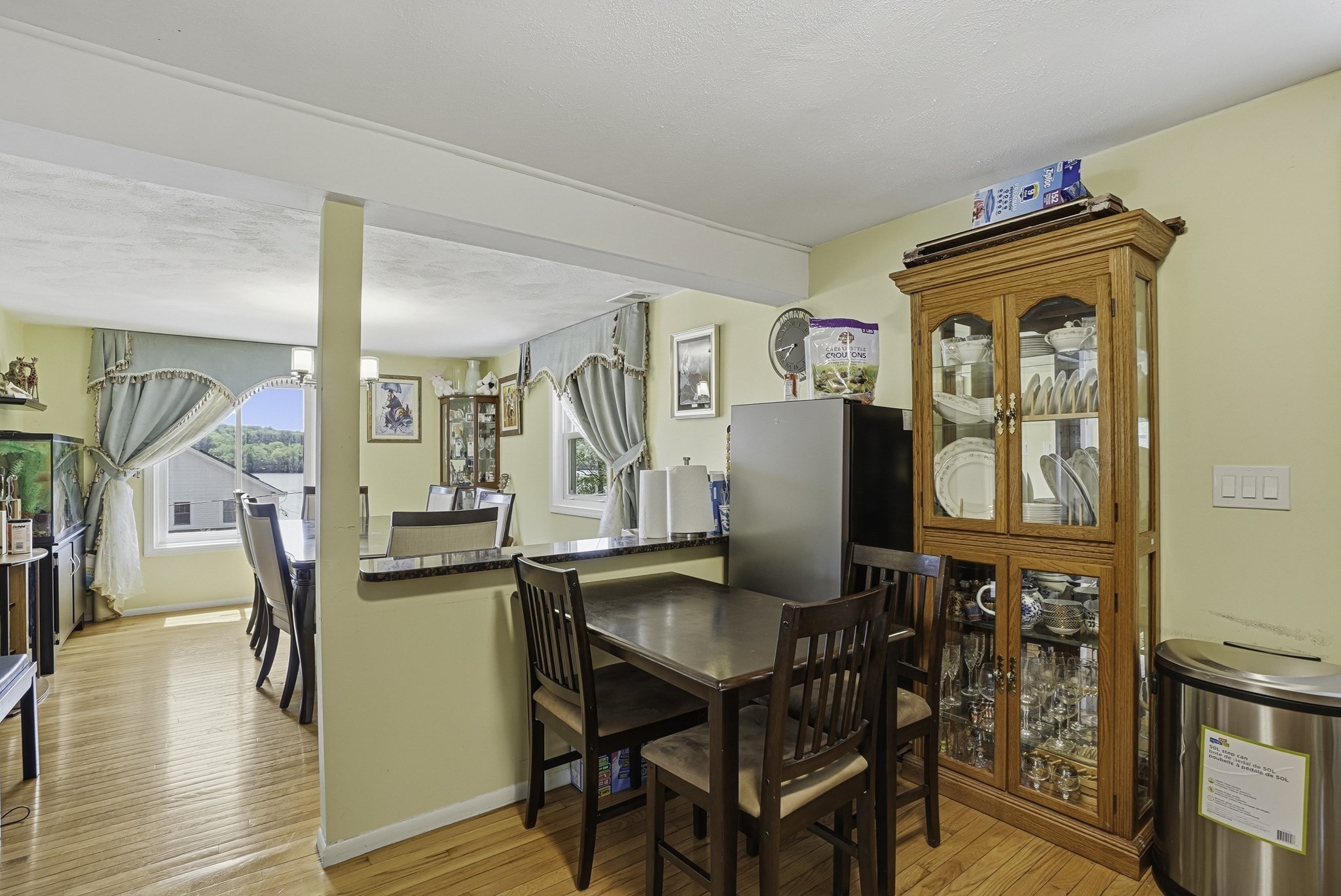 50 Lakeshore Dr Property Photo 8