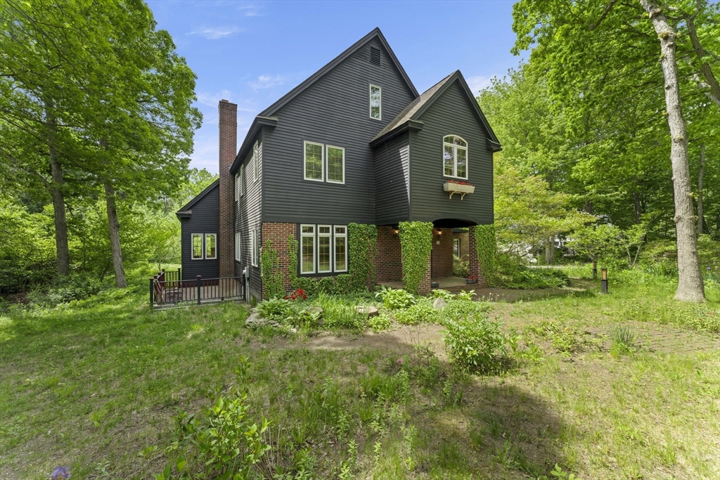 28 Vincent Rd Property Photo 2