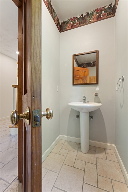 28 Vincent Rd Property Photo 13