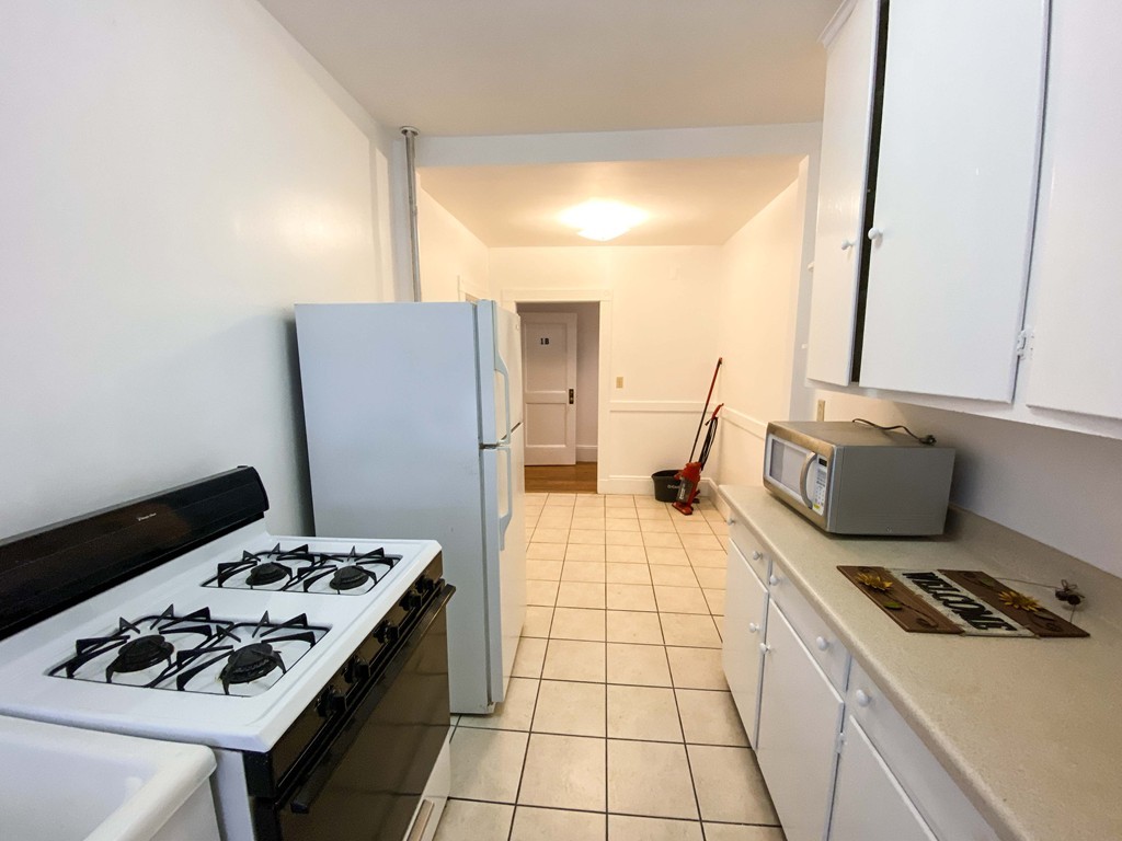 15 Parkman St # 1B Property Photo 1