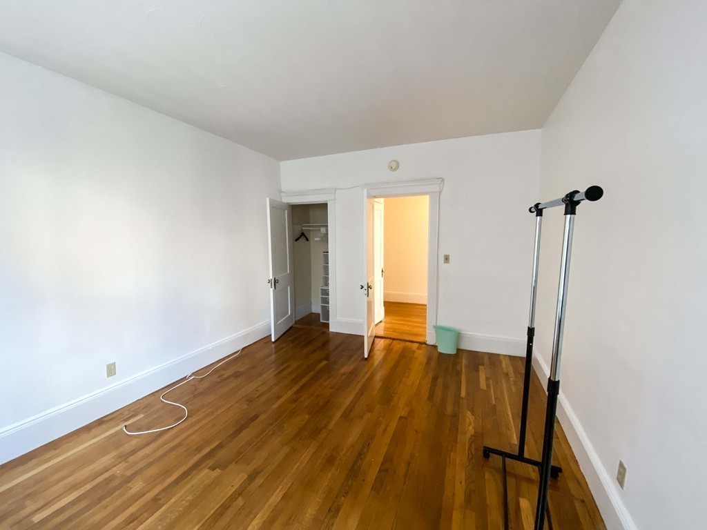 15 Parkman St # 1b Property Photo 6