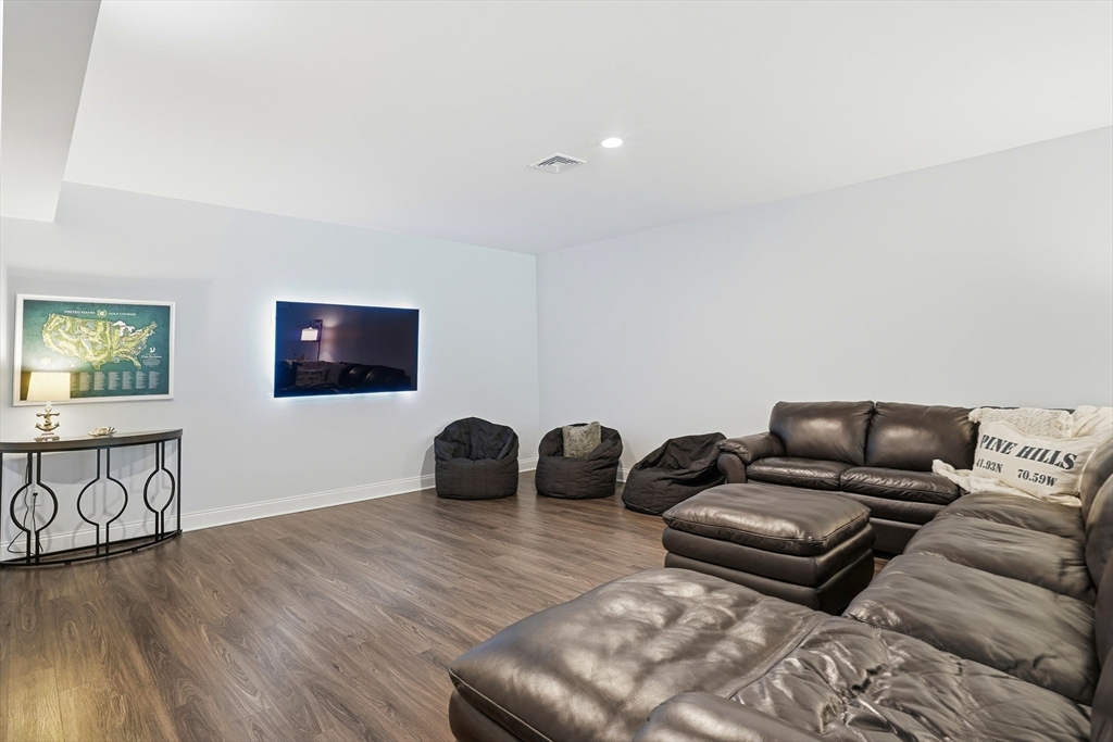 48 Briarwood Property Photo 28