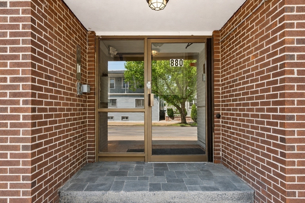 880 Broadway # 5 Property Photo 3
