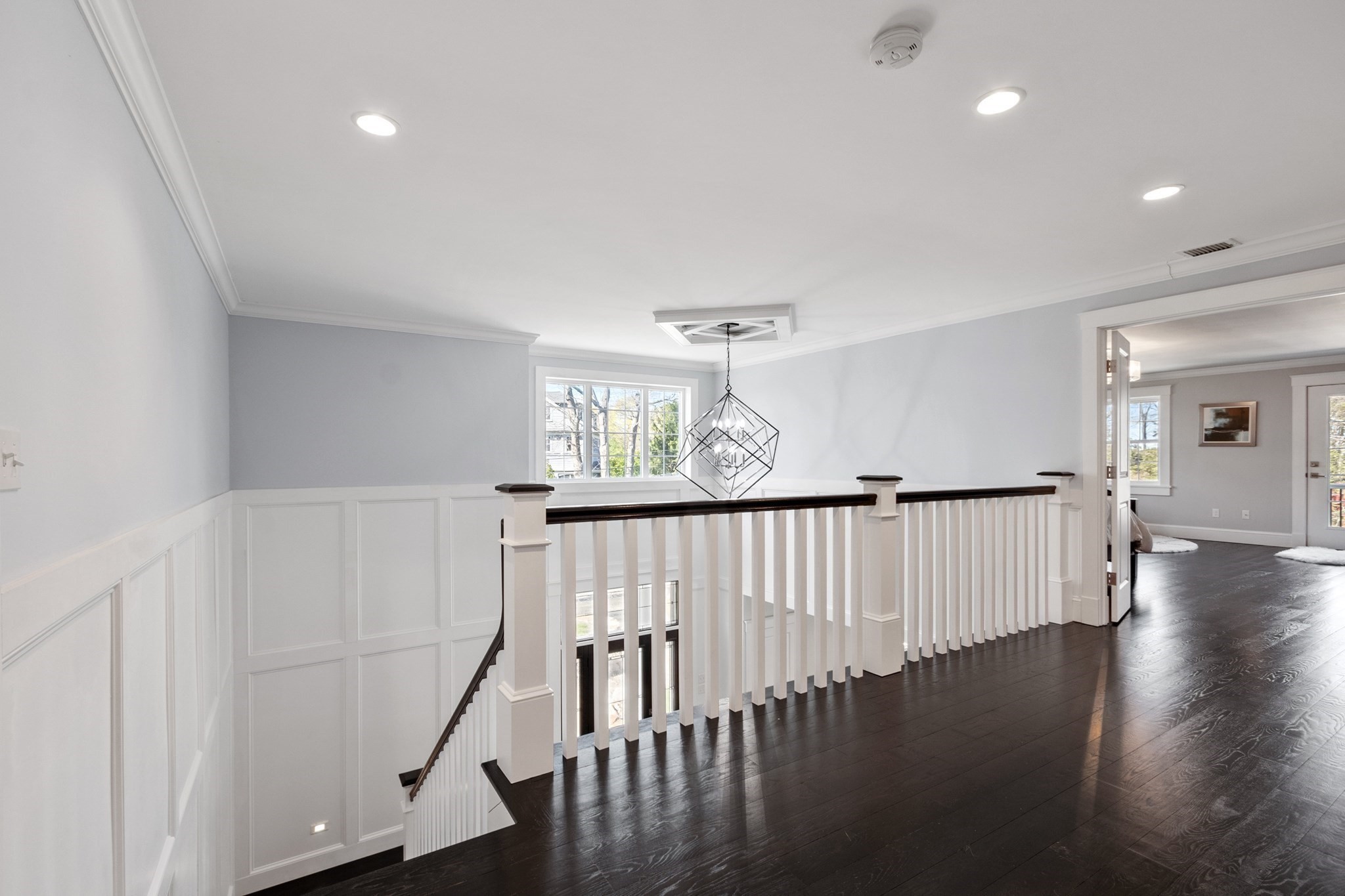 3 Toronto Ave Property Photo 17