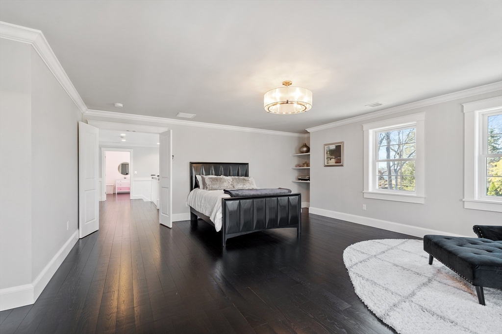 3 Toronto Ave Property Photo 22