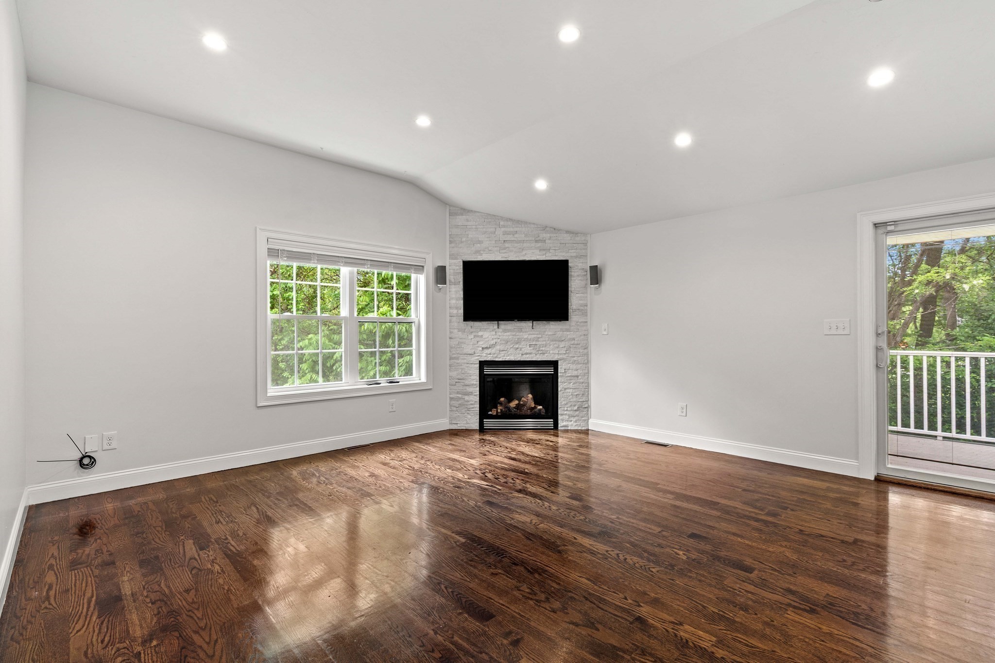 24 Bartlett Ave # 24 Property Photo 19