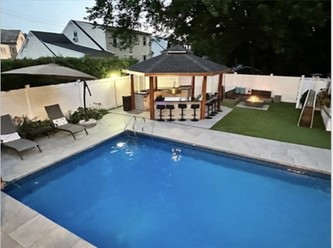 15 Campbell Rd Property Photo 5