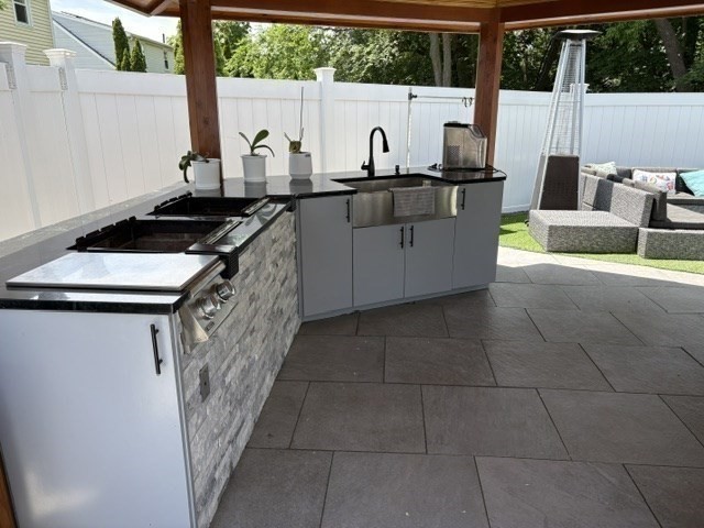 15 Campbell Rd Property Photo 9