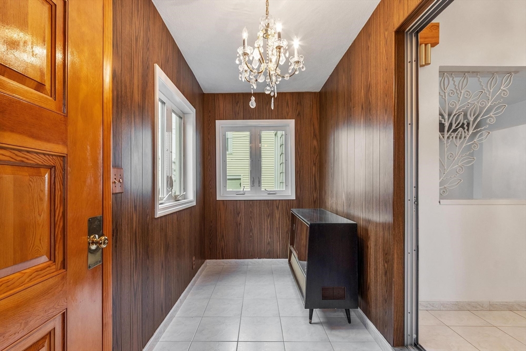 17 Tufts Avenue Property Photo 3