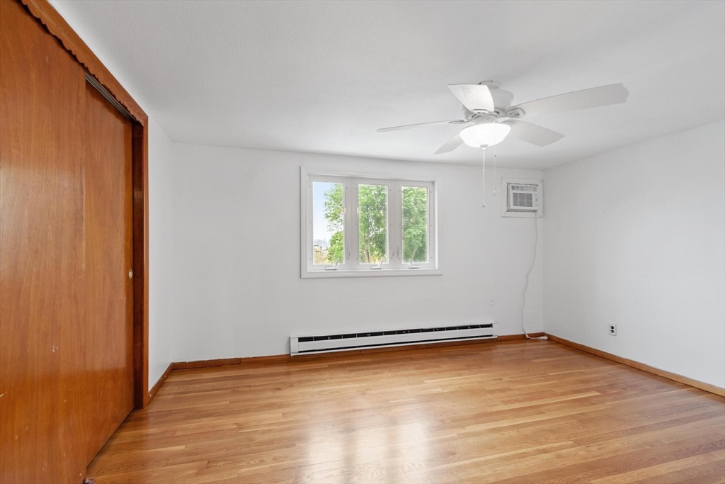 17 Tufts Avenue Property Photo 24