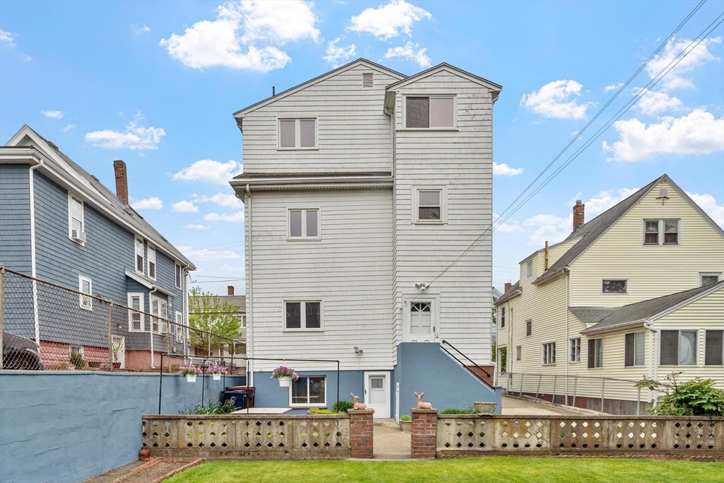 17 Tufts Avenue Property Photo 36