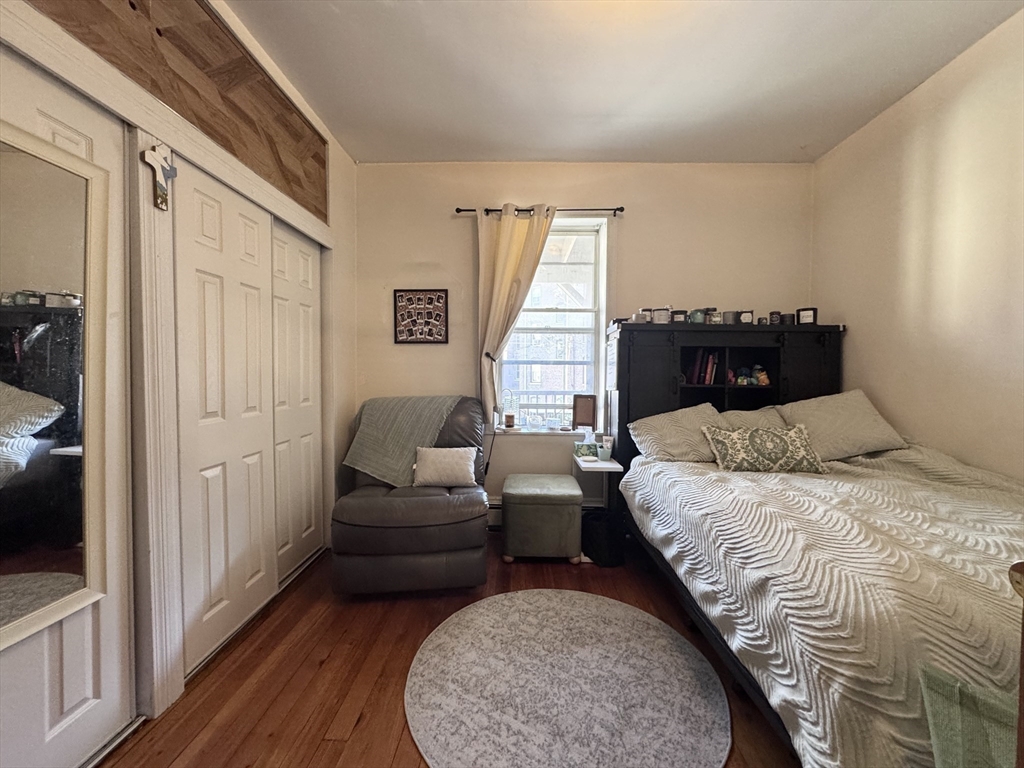 260 Aspinwall Ave # 1 Property Photo 9