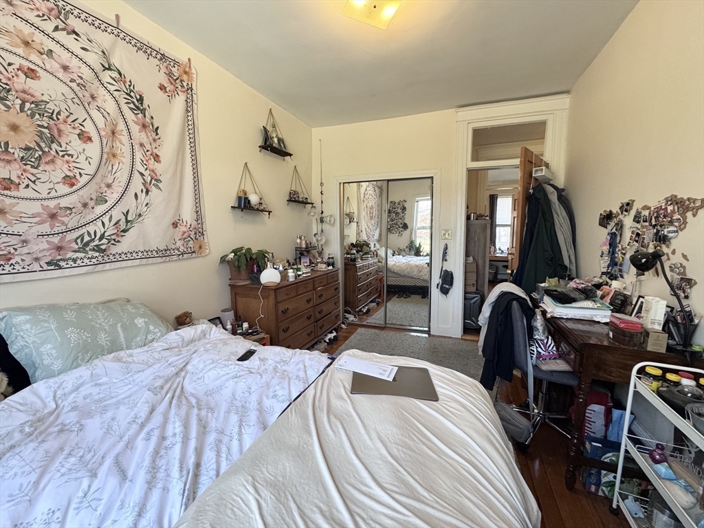 260 Aspinwall Ave # 1 Property Photo 14