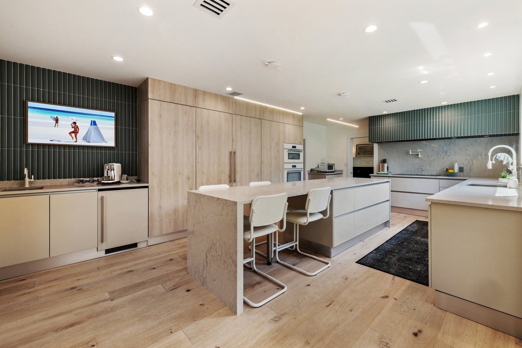 7 Christmas Tree Way Property Photo 13