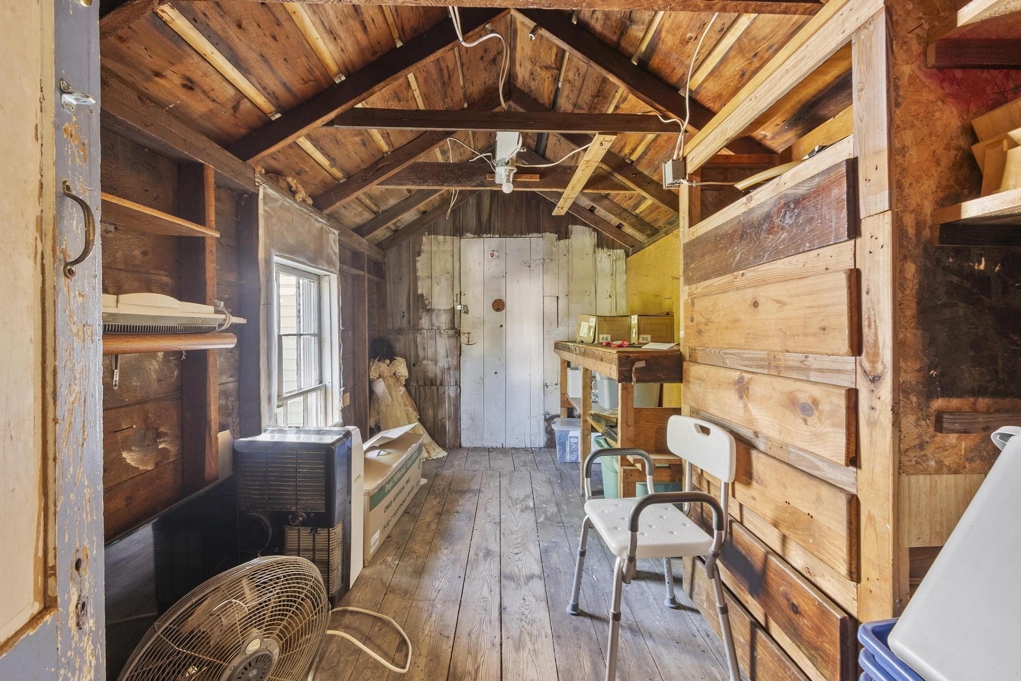 102 Liberty St Property Photo 26