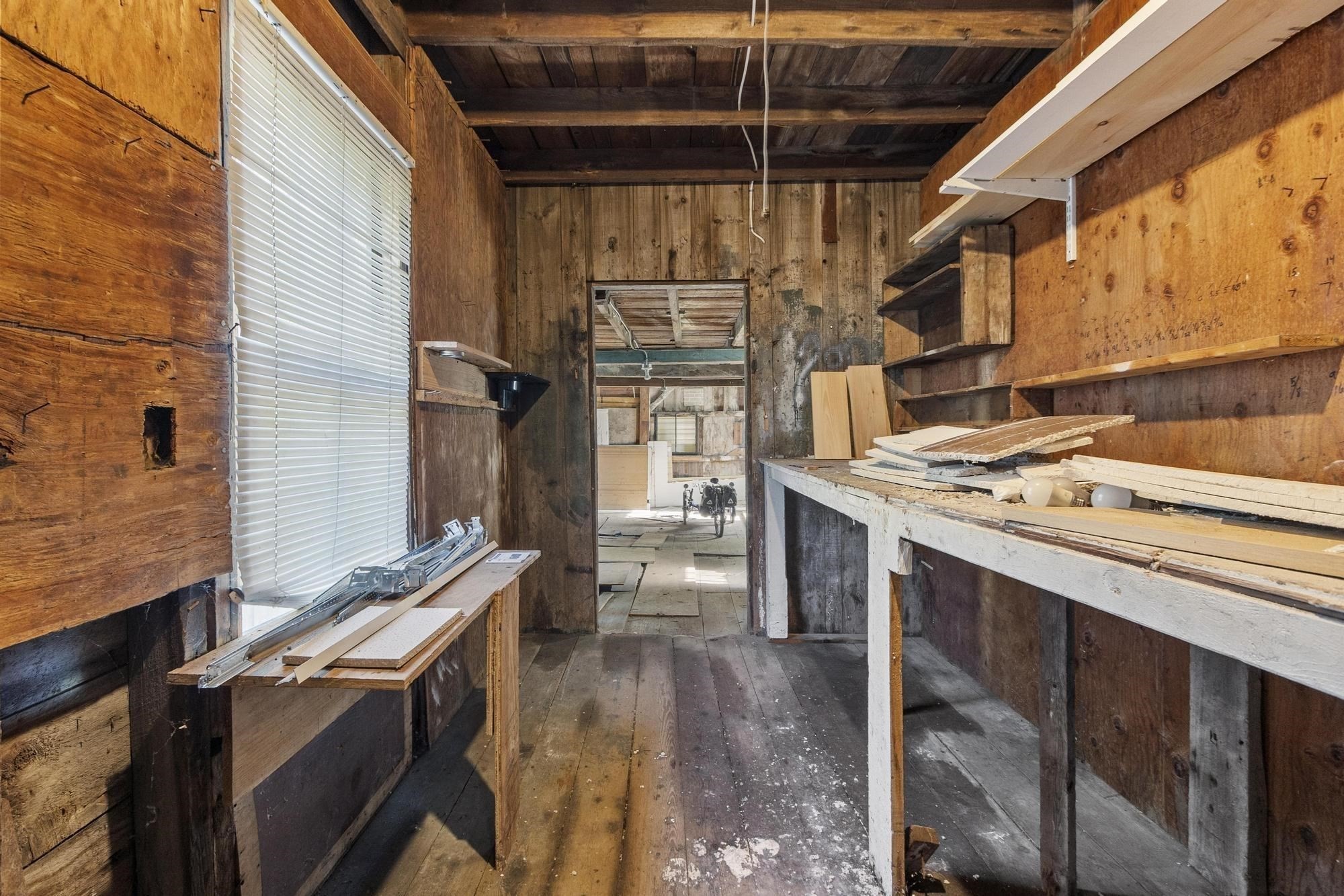 102 Liberty St Property Photo 28