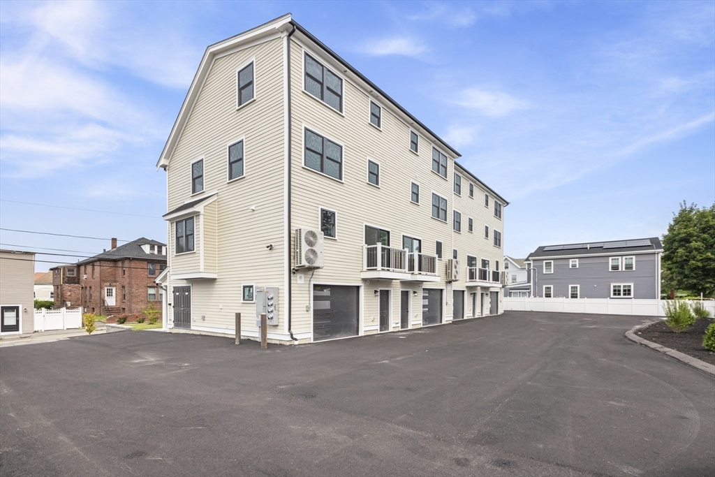 161 Sumner St # 2 Property Photo 15