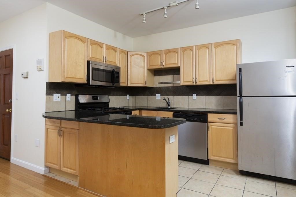 11 Bartlett Place # 2 Property Photo 1