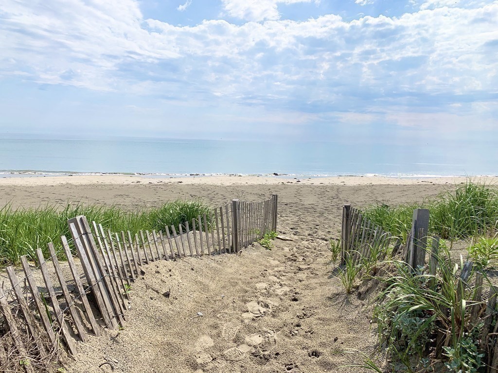 97a Beach Ave Winter Only Property Photo 3