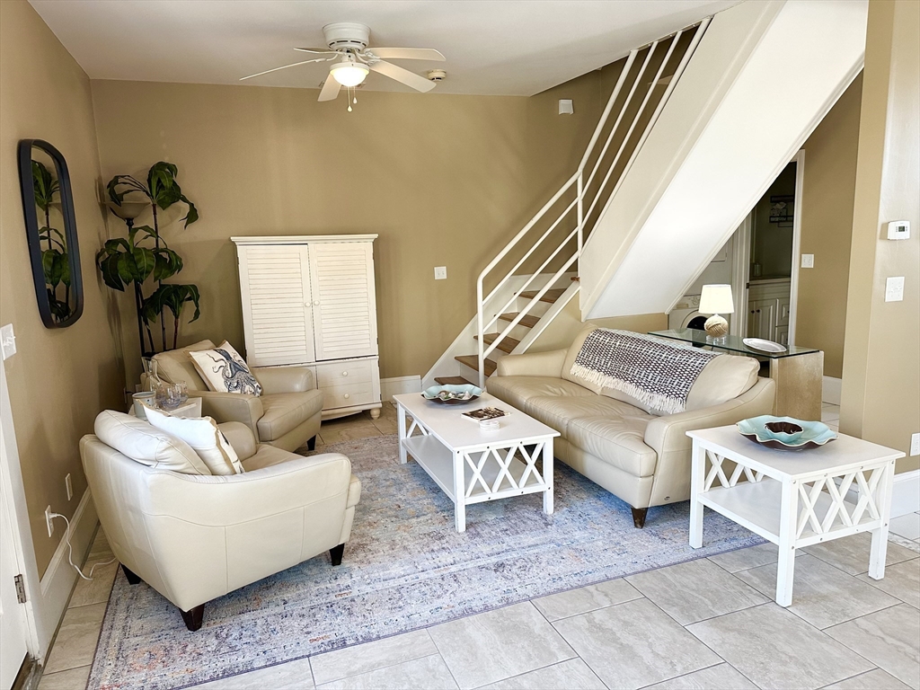 97a Beach Ave Winter Only Property Photo 6