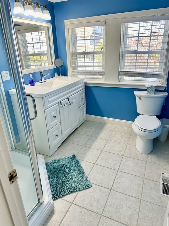 97a Beach Ave Winter Only Property Photo 20