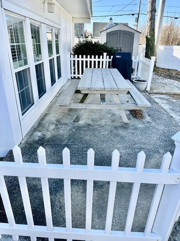 97a Beach Ave Winter Only Property Photo 24