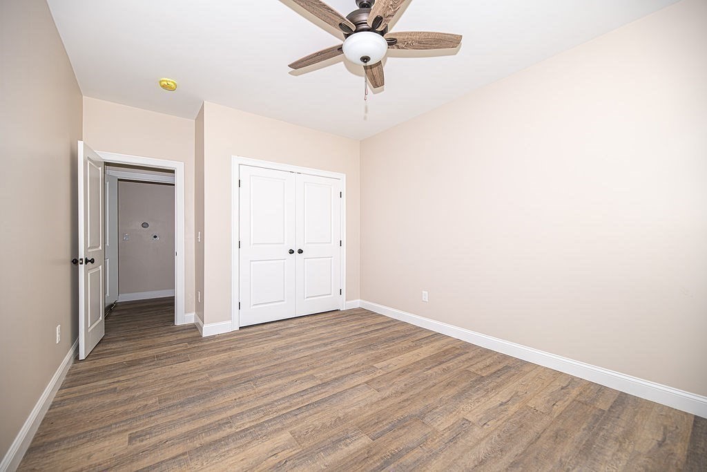 28 Meadowview Lane # A Property Photo 16