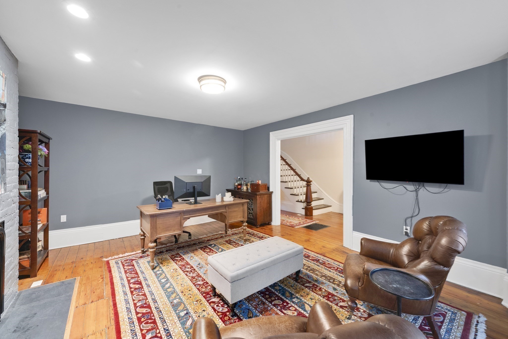 27 Mattoon Street Property Photo 4