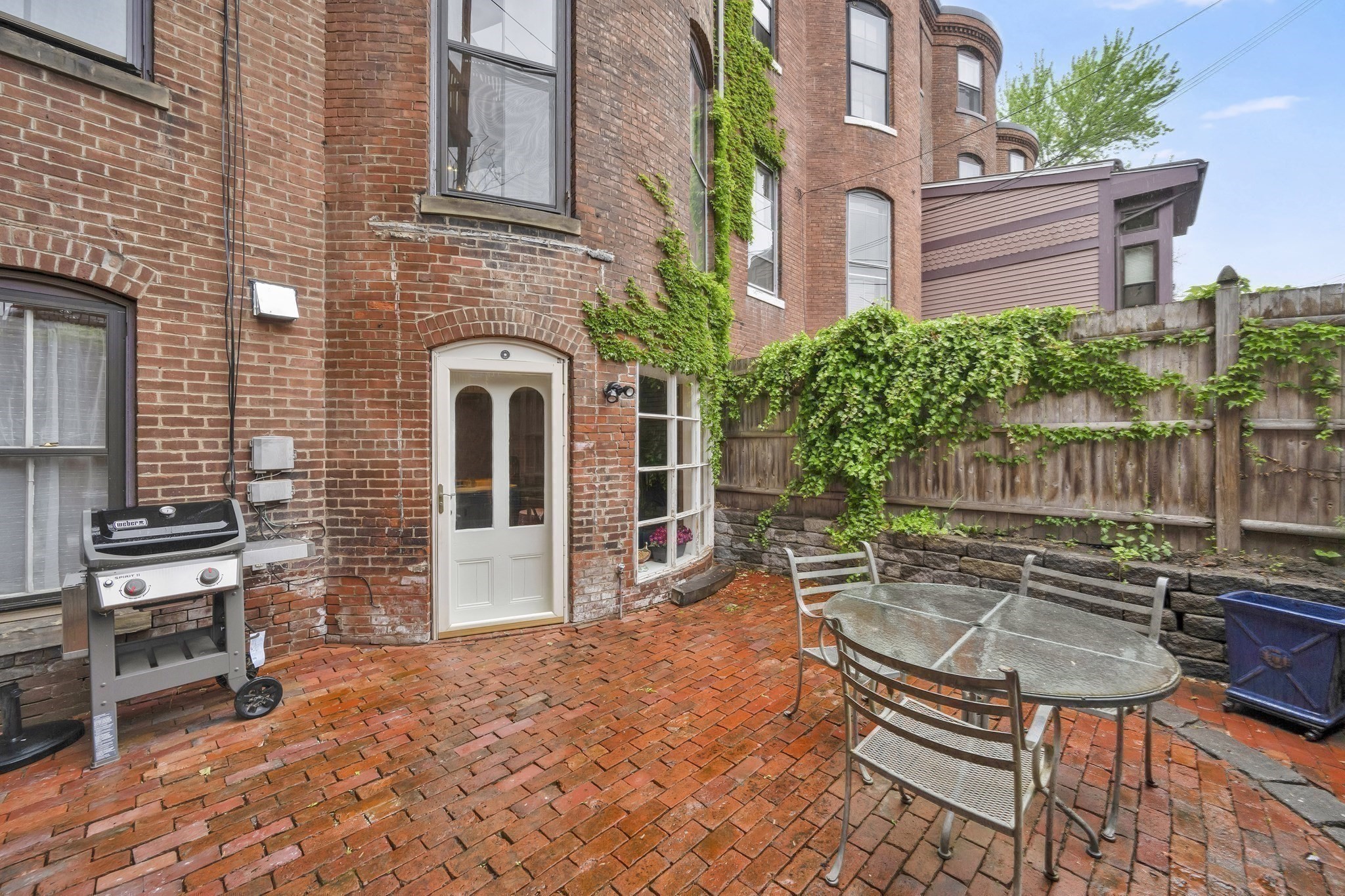 27 Mattoon Street Property Photo 11