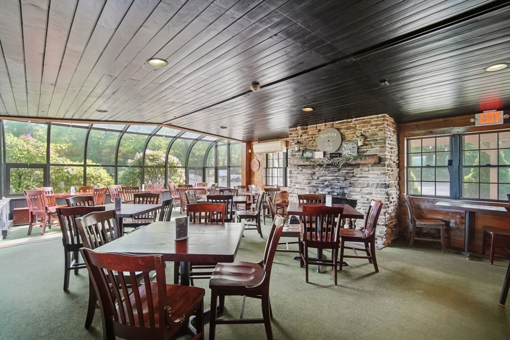 100 Mountain Rd Property Photo 30