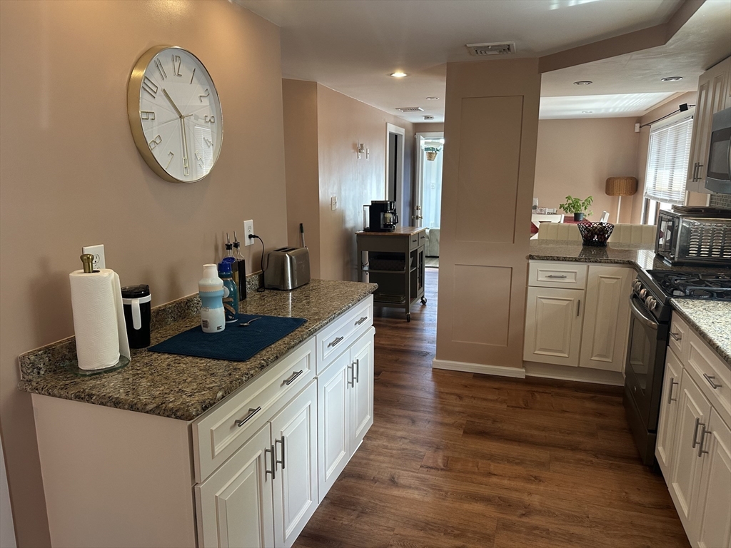 54 Dudley Street Property Photo 15