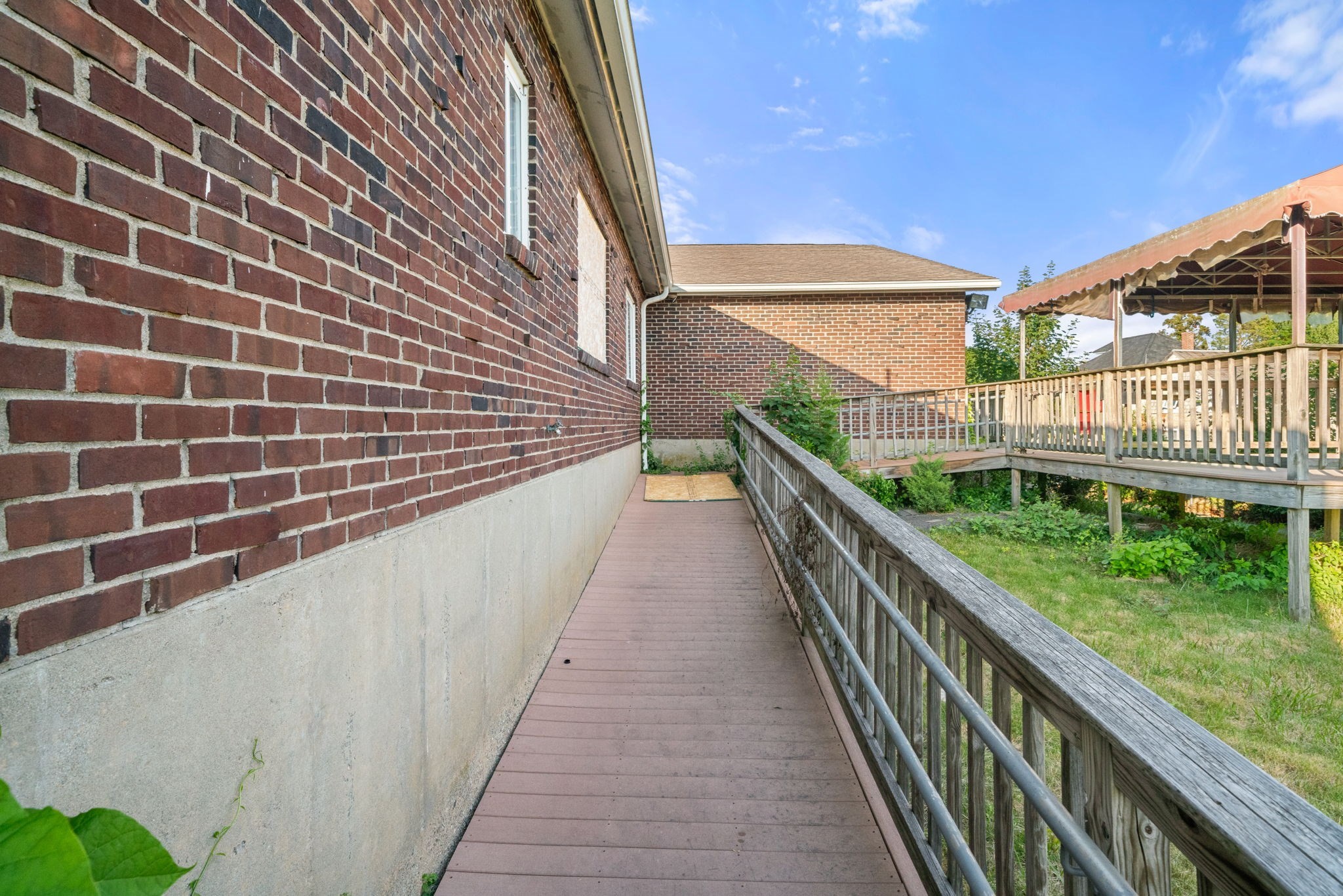 1123 Rockdale Ave Property Photo 7