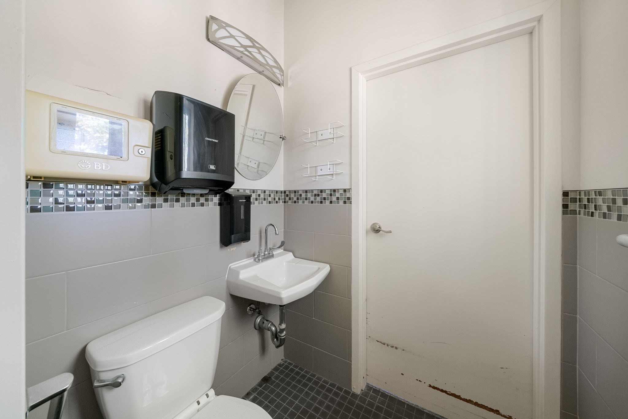 1123 Rockdale Ave Property Photo 23