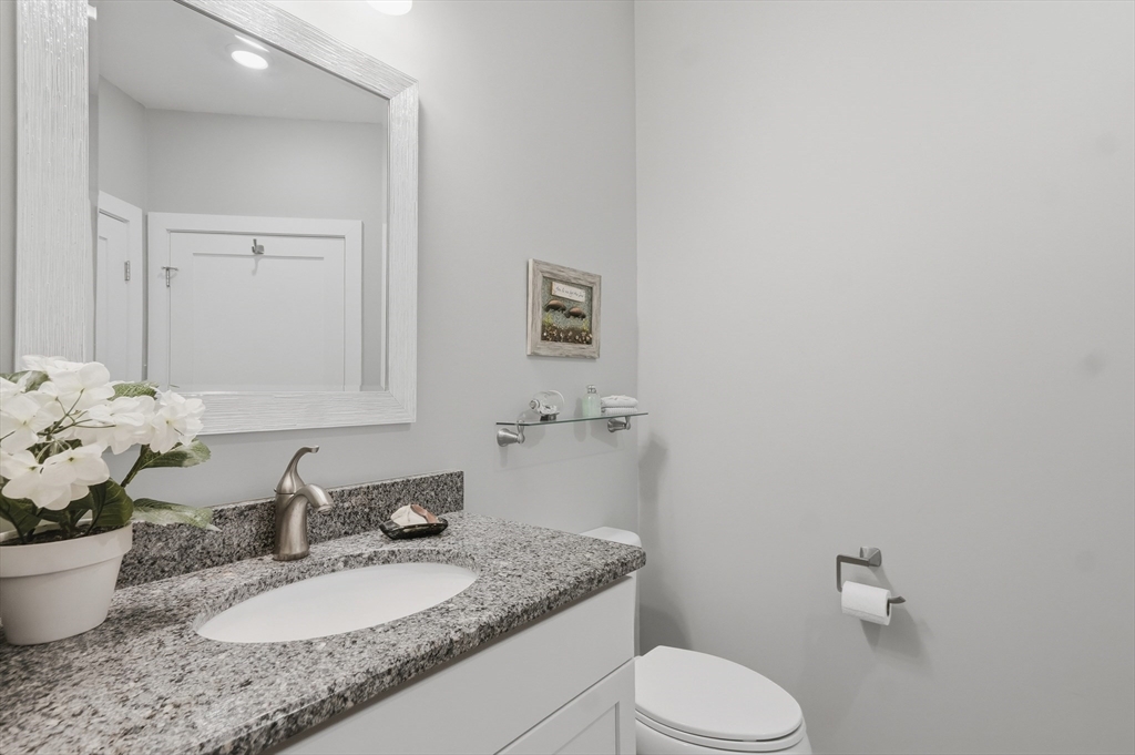 11 Executive Drive # 113 Property Photo 23