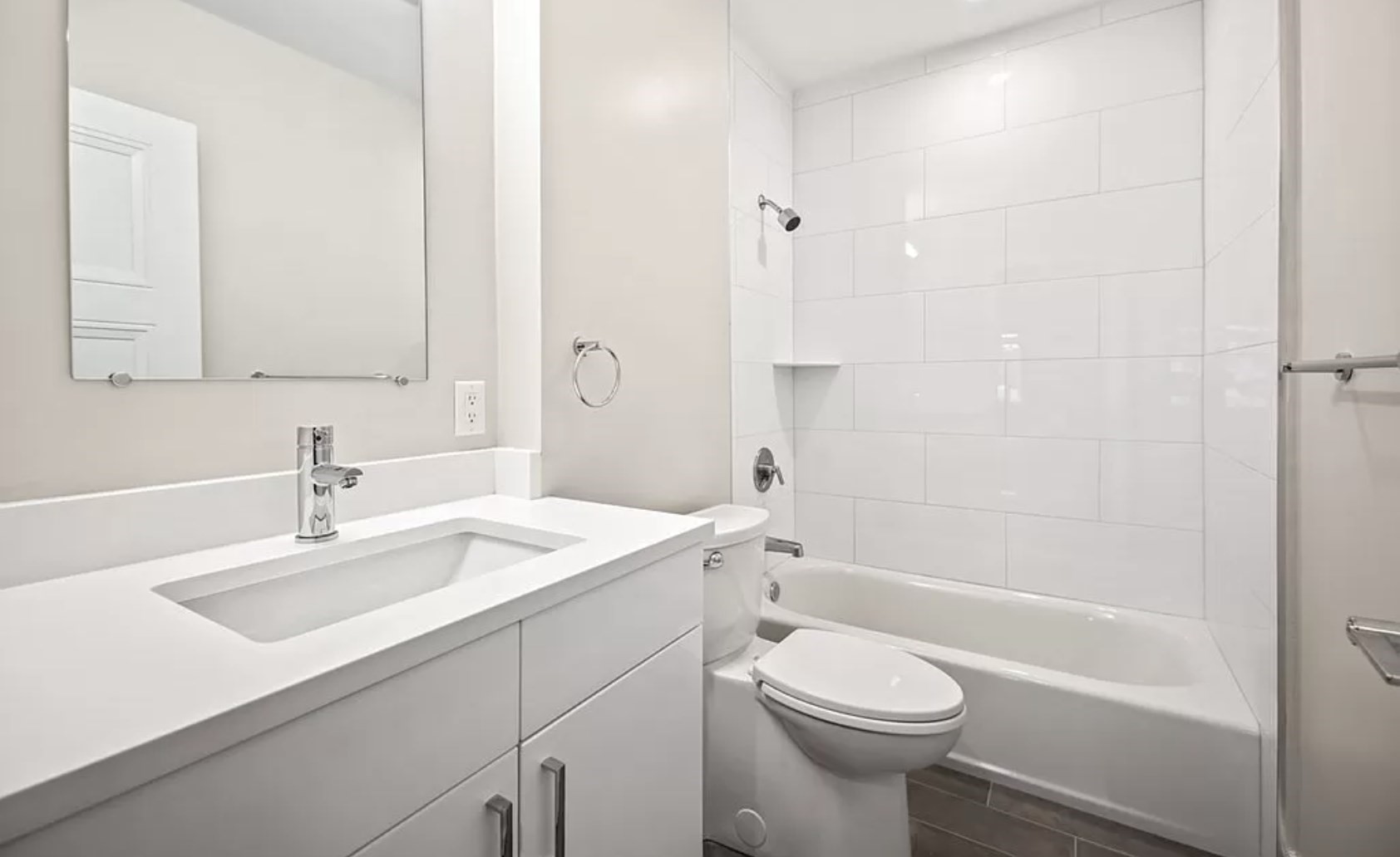 425 Lagrange St # 210 Property Photo 8