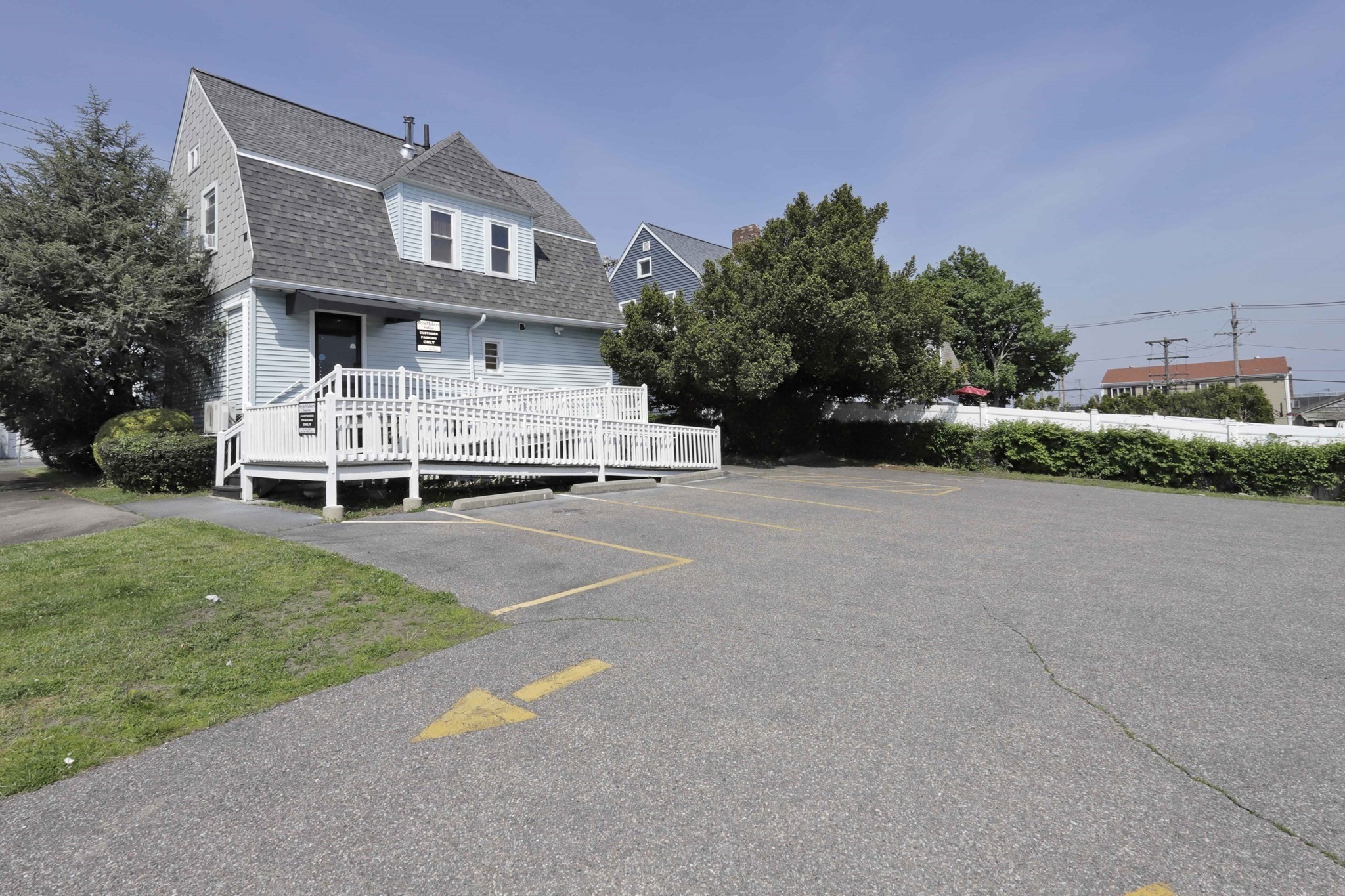 66 Rockdale Ave Property Photo 7