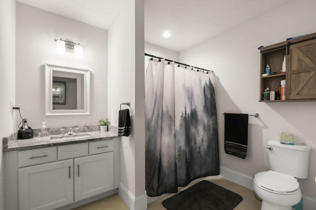 90 Lebaron Boulevard # 7 Property Photo 25
