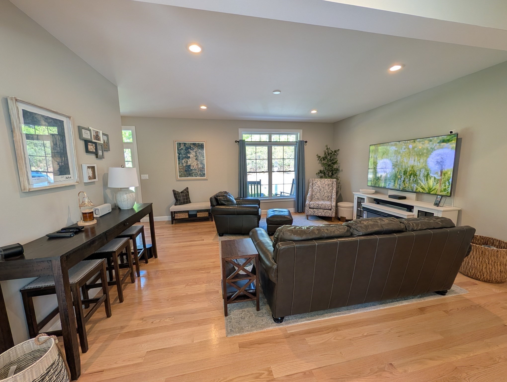 2 Seabiscuit Drive Property Photo 14