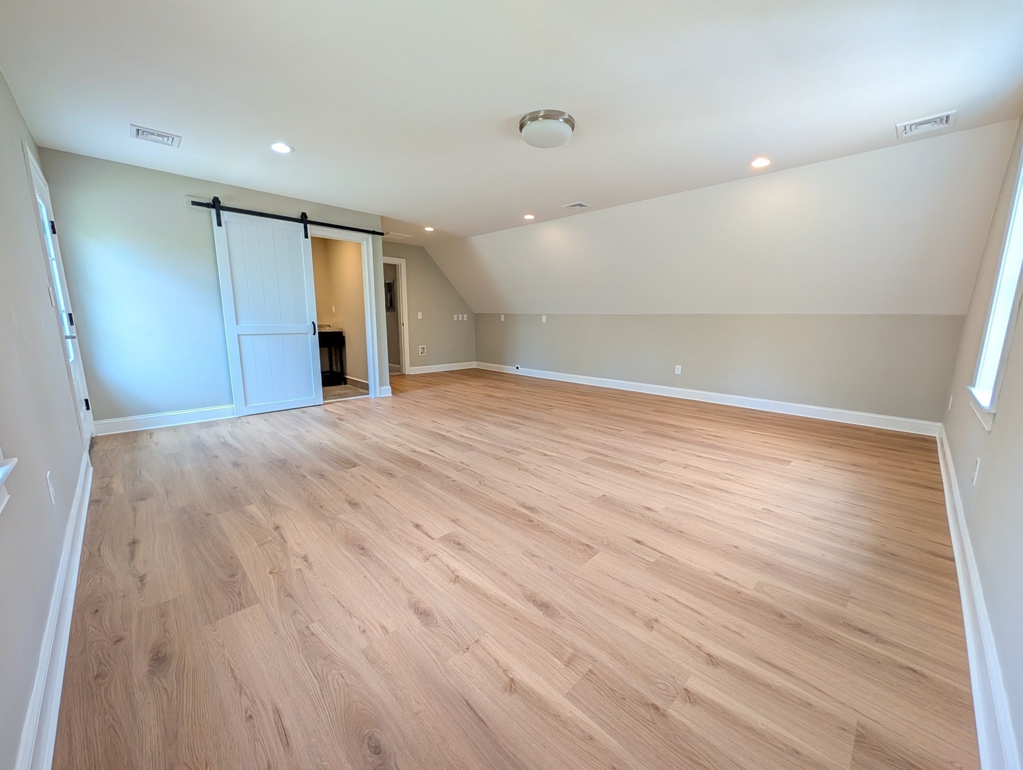 2 Seabiscuit Drive Property Photo 33