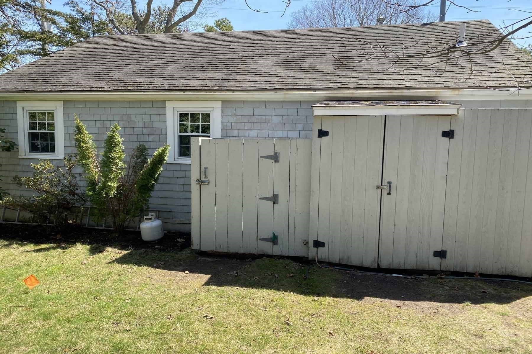 10 Wharf Ave Property Photo 22