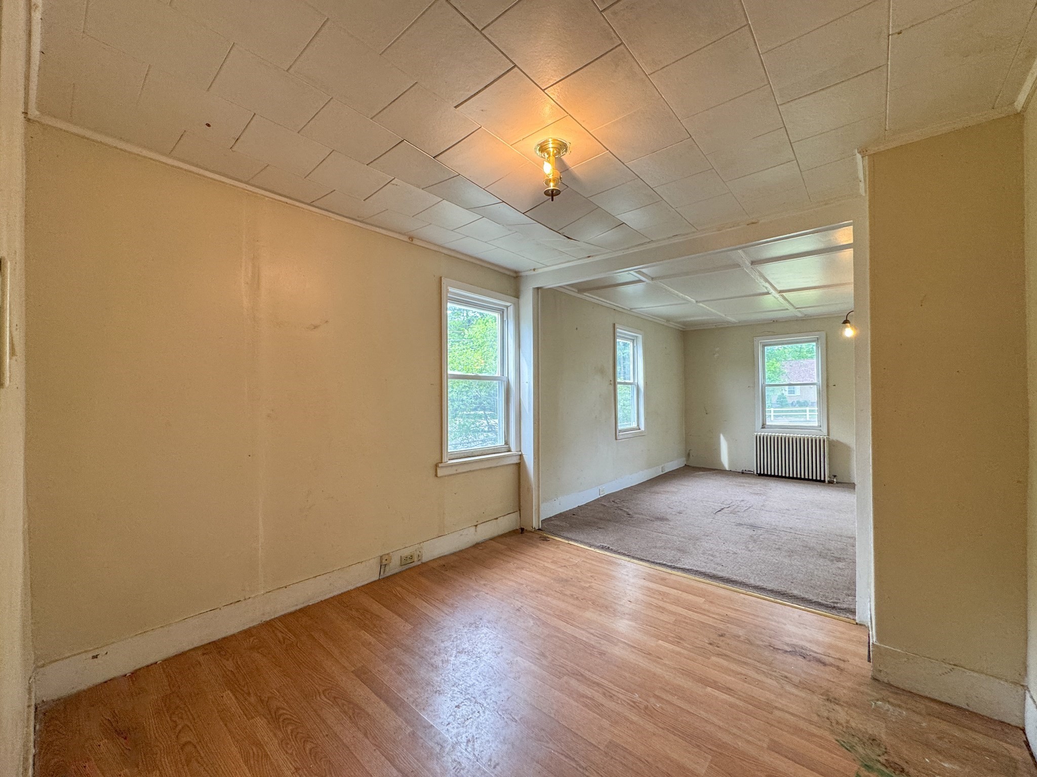 484 S Franklin St Property Photo 14