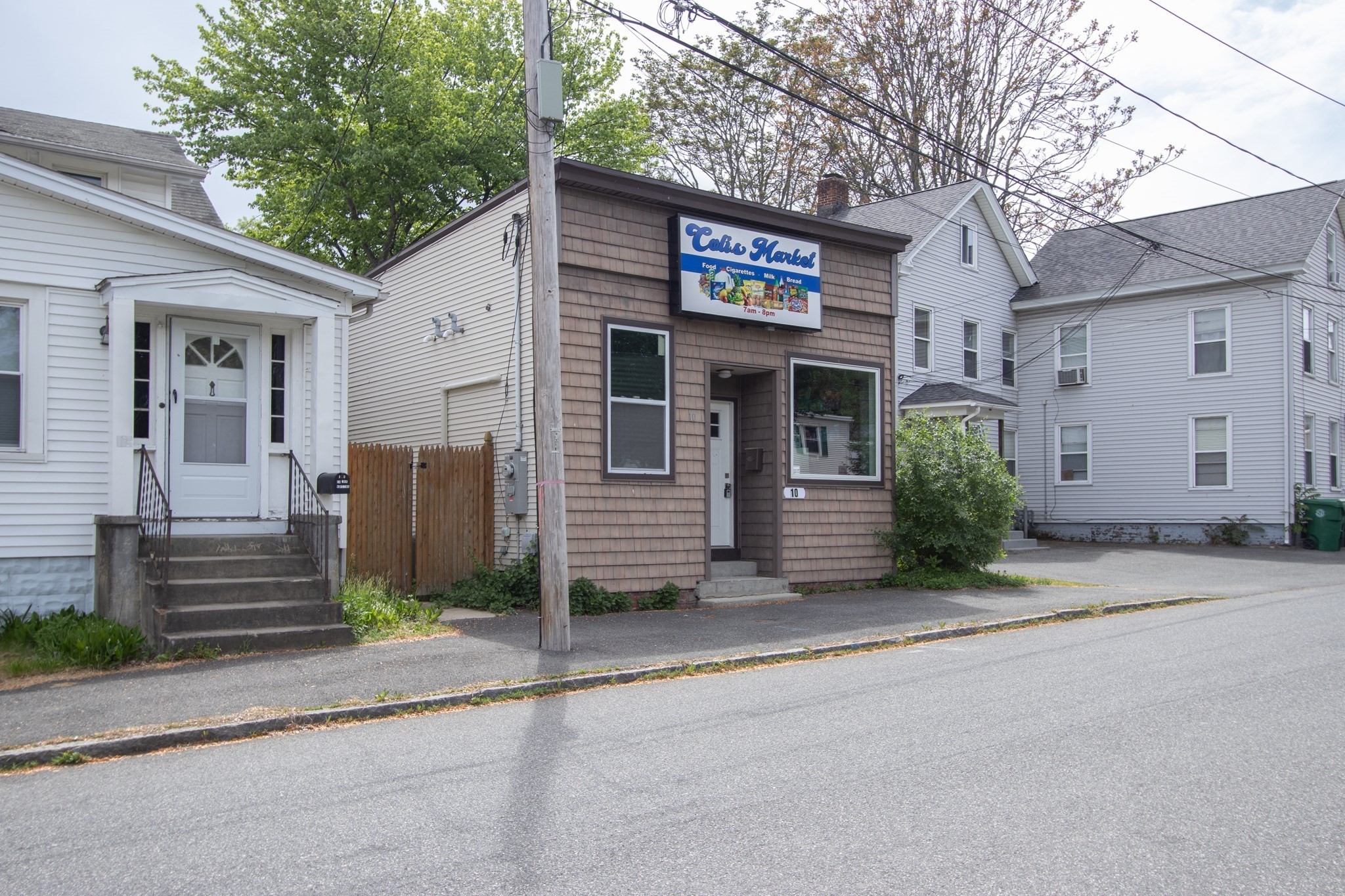 10 Taylor St Property Photo 2