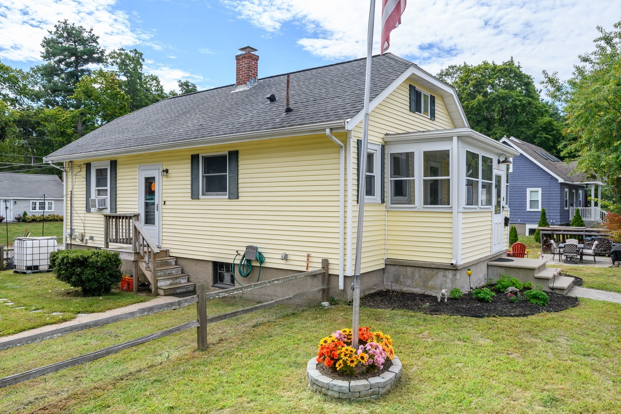 18 Hammond Rd Property Photo 2