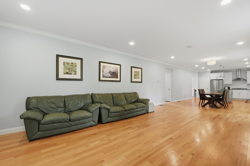 12 Hidden Hills Drive Property Photo 6