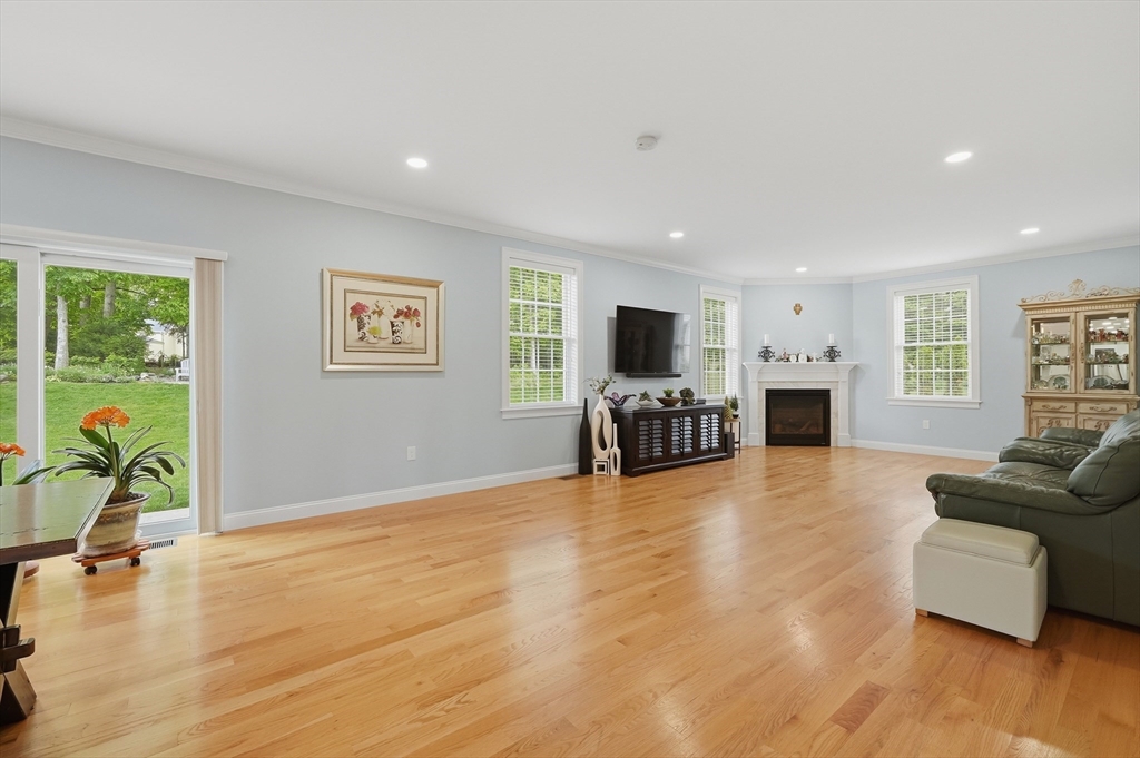 12 Hidden Hills Drive Property Photo 8