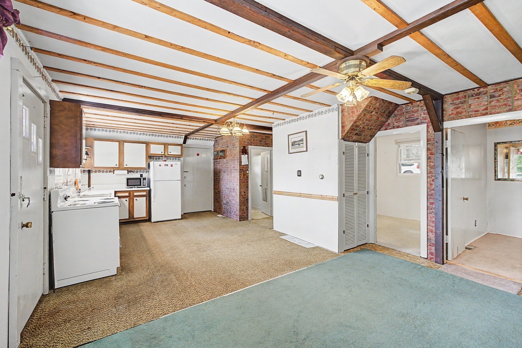 54 Bray Rd Property Photo 8