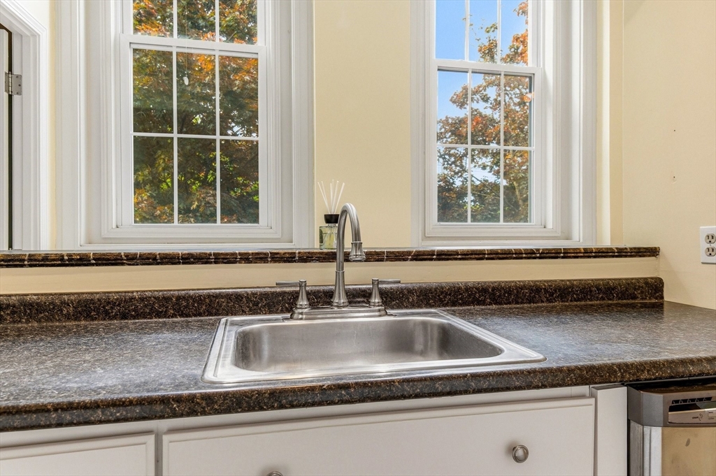 160 Salem Street # 201 Property Photo 15